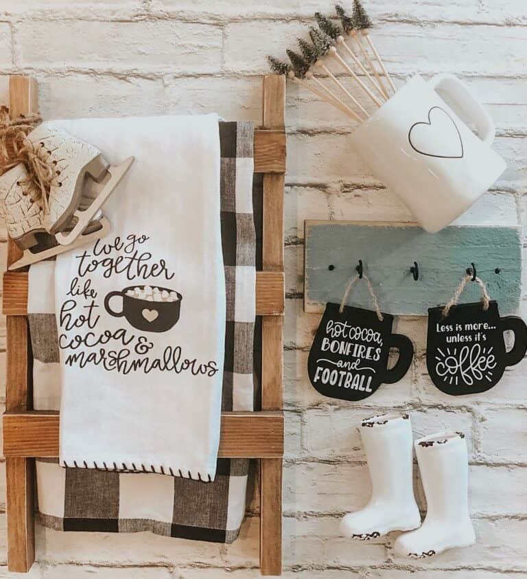 Black White Towels
