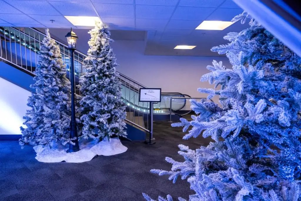 Blue Office Decorations