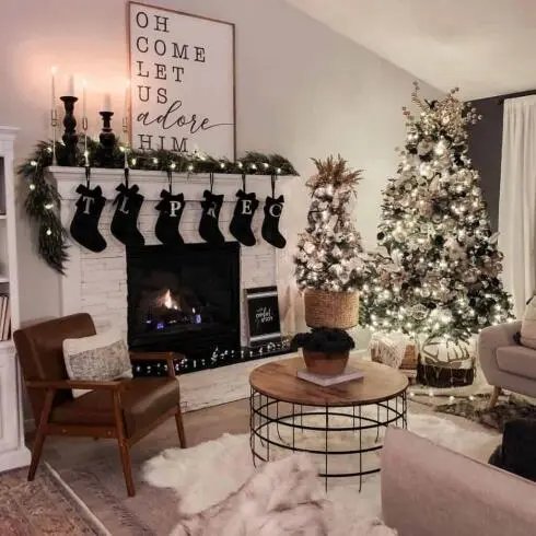 Bright Christmas Lighting