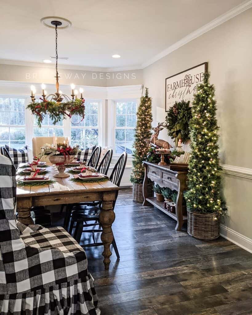 Buffalo Plaid Dining