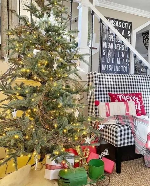 Buffalo Plaid Farmhouse