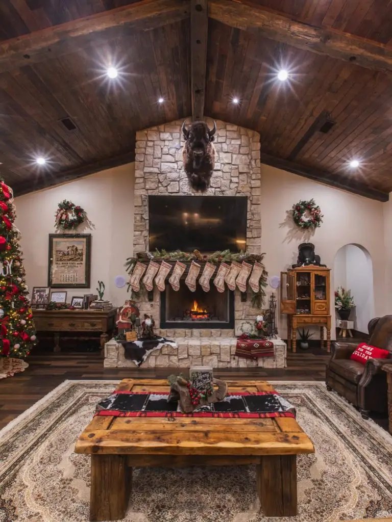 Cabin Christmas Living
