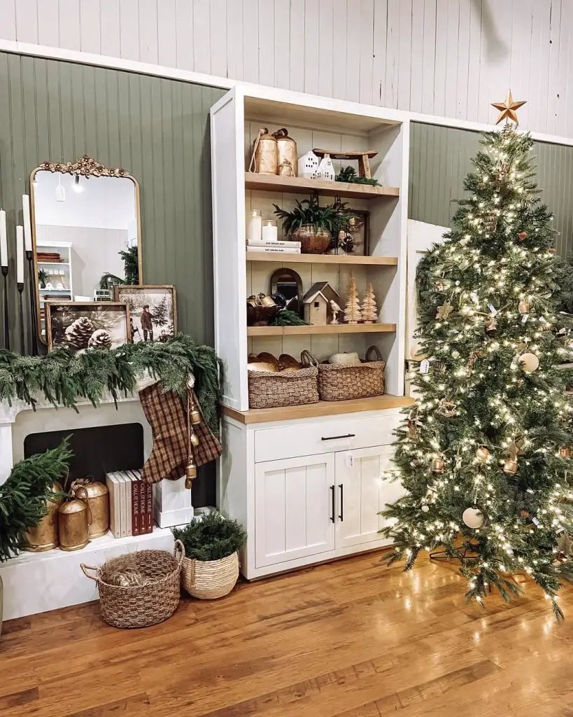 Cabinet Christmas Display