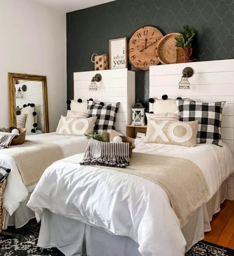 Checkered Christmas Pillows