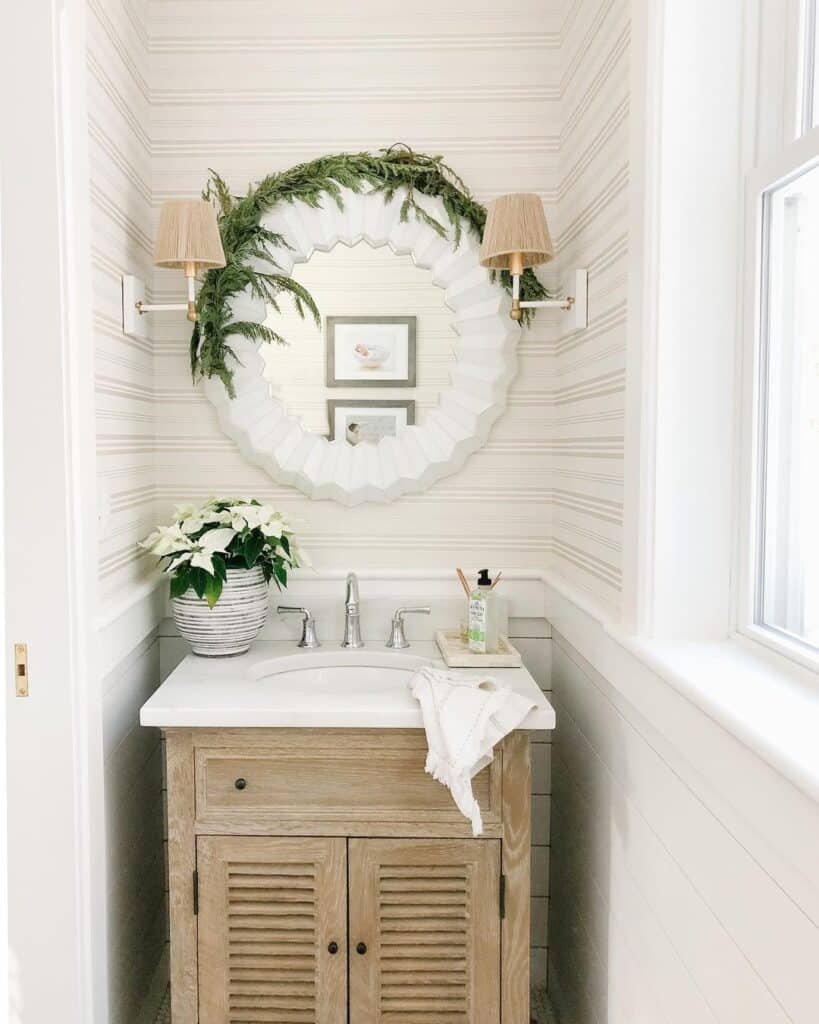 Christmas Bathroom Garland