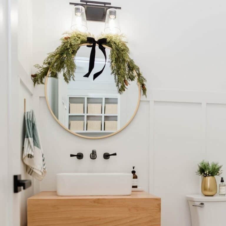 Christmas Bathroom Garland