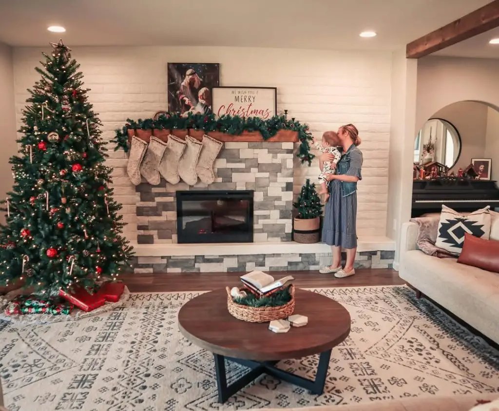 Christmas Family Room