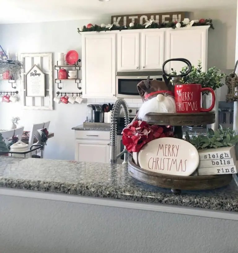 Christmas Farmhouse Tray