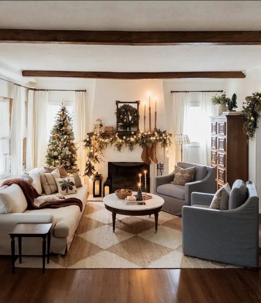 Emerald Christmas Accents