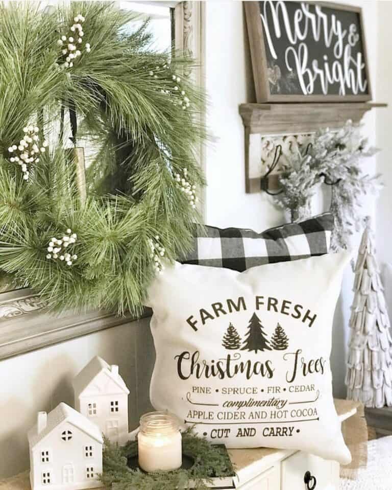 Farmhouse Entryway Plaid