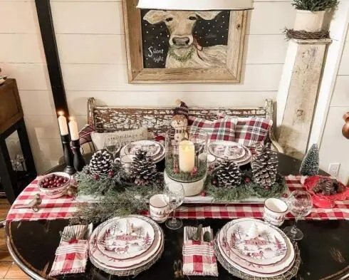 Flocked Pinecone Centerpiece