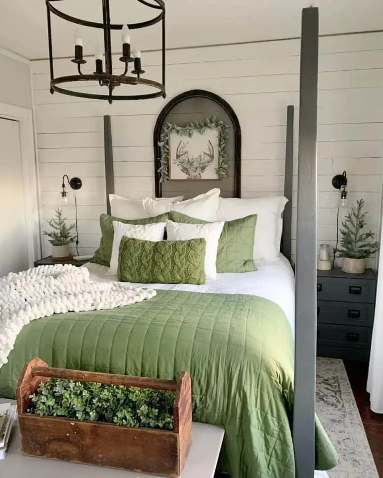 Green Bedroom Quilt