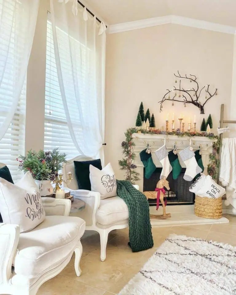 Green White Garland