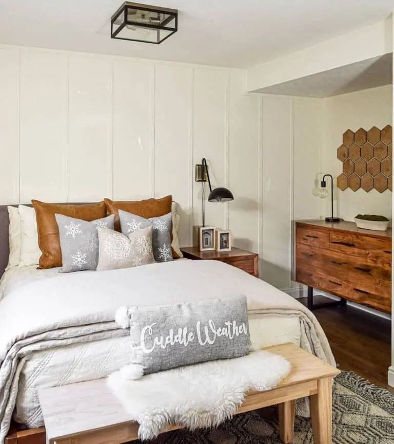 Grey Snowflake Bedspread
