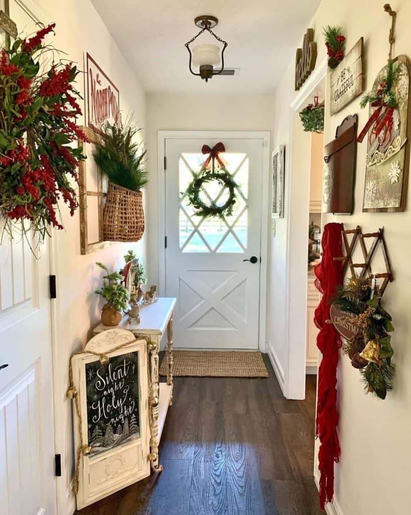 Hallway Christmas Decorations