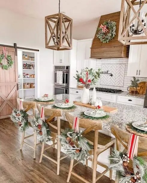 Holiday Table Colors