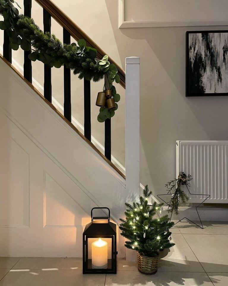 Lantern Lit Garland