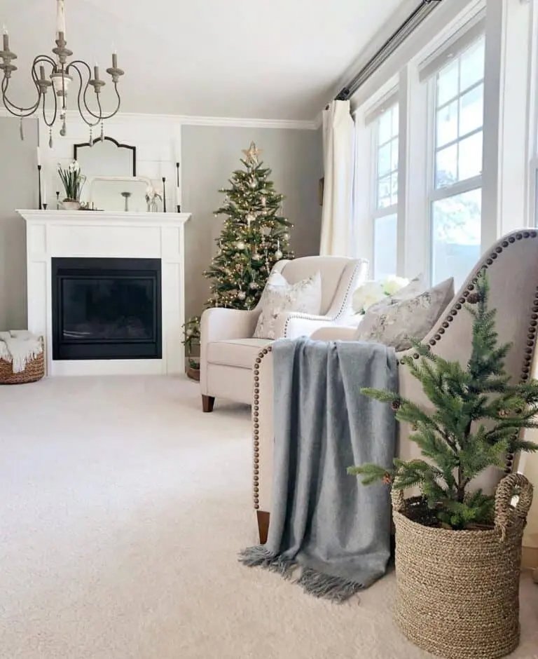 Light Blue Christmas Throw
