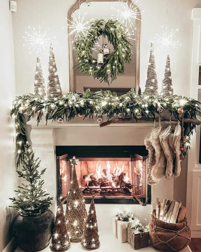 Lighted Christmas Garland