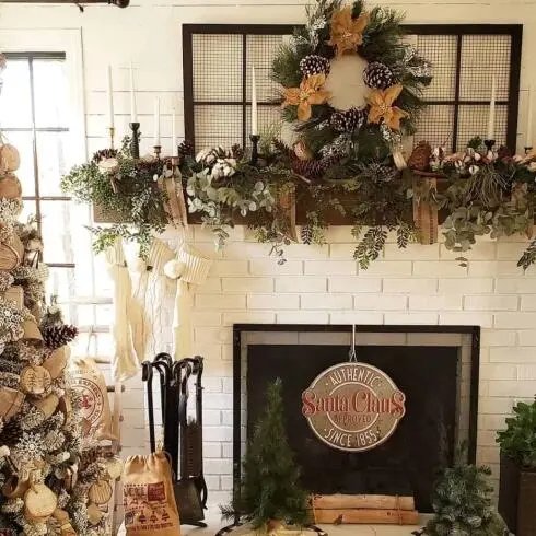 Natural Green Mantel