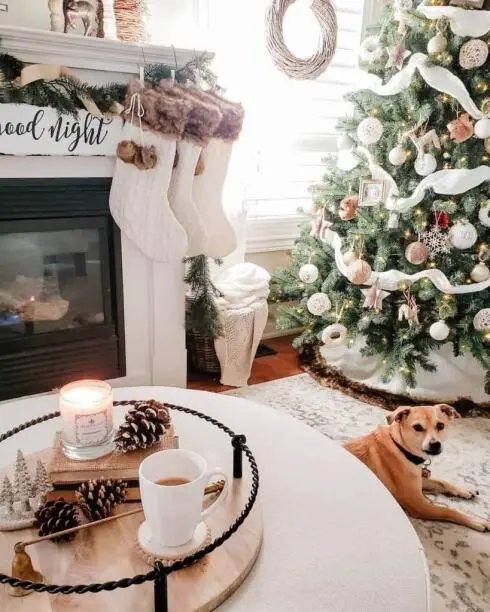 Pinecone Candle Display