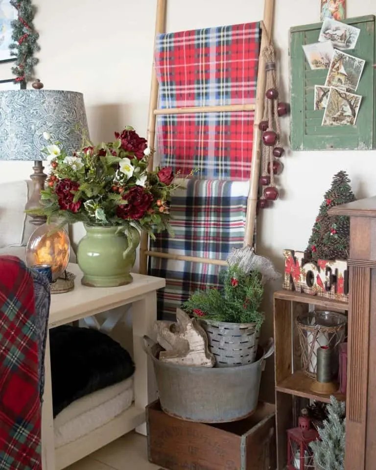 Plaid Holiday Throws