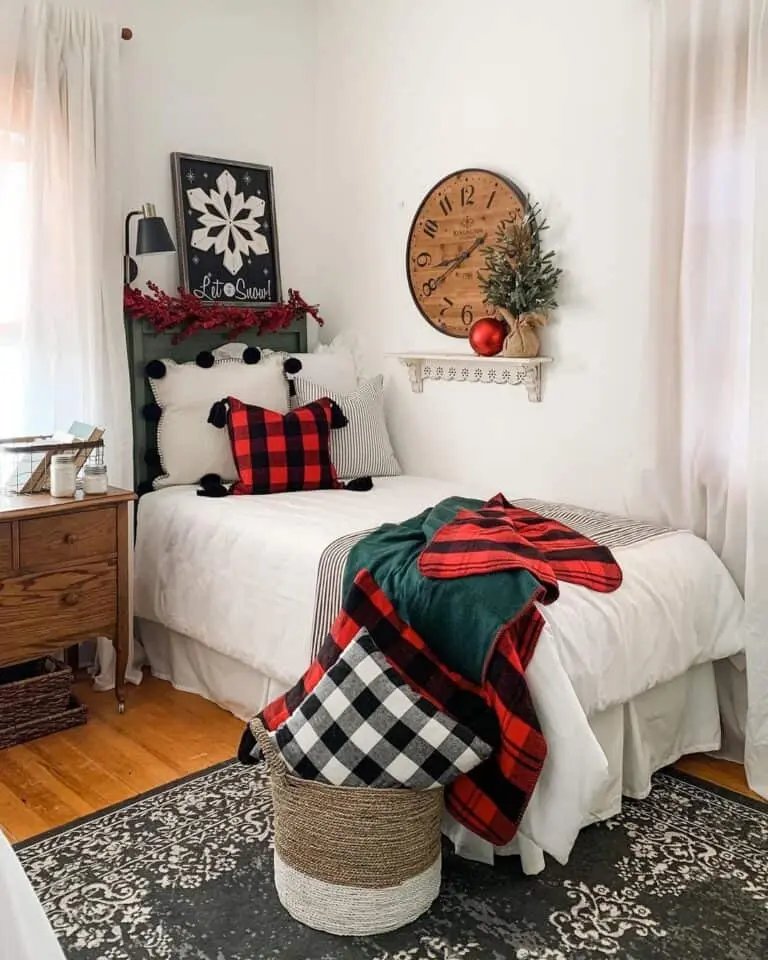 Plaid Quilt Set
