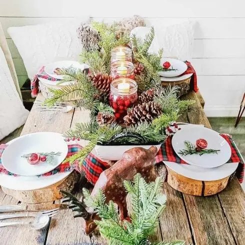 Red Berry Centerpieces