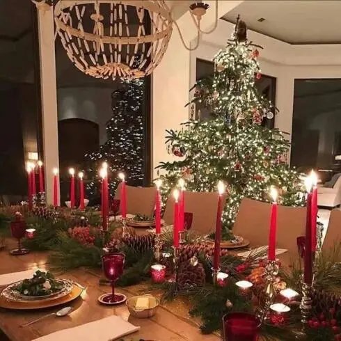 Red Candles Pinecone Garland