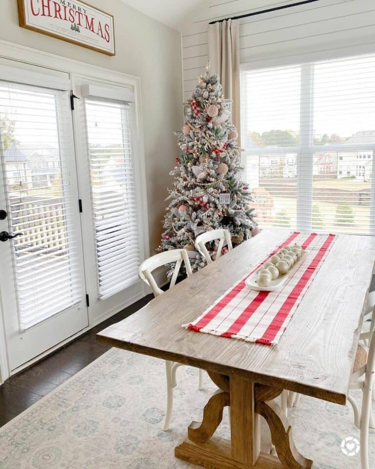 Red Christmas Runner