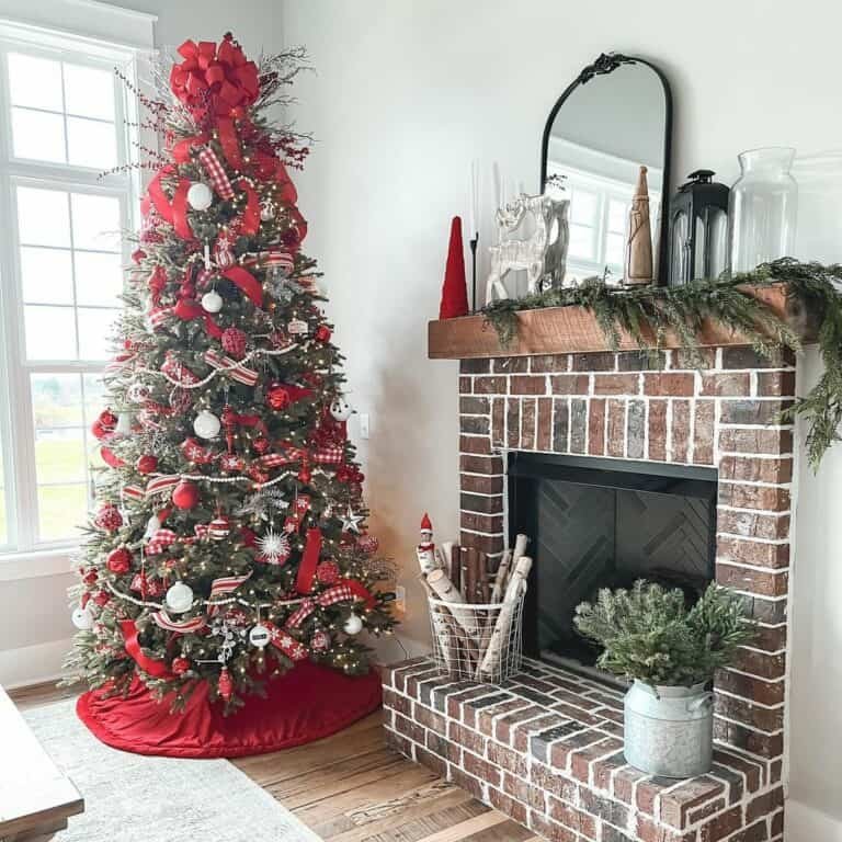 Red Tree Skirt