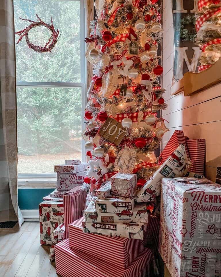 Red White Wood Ornaments
