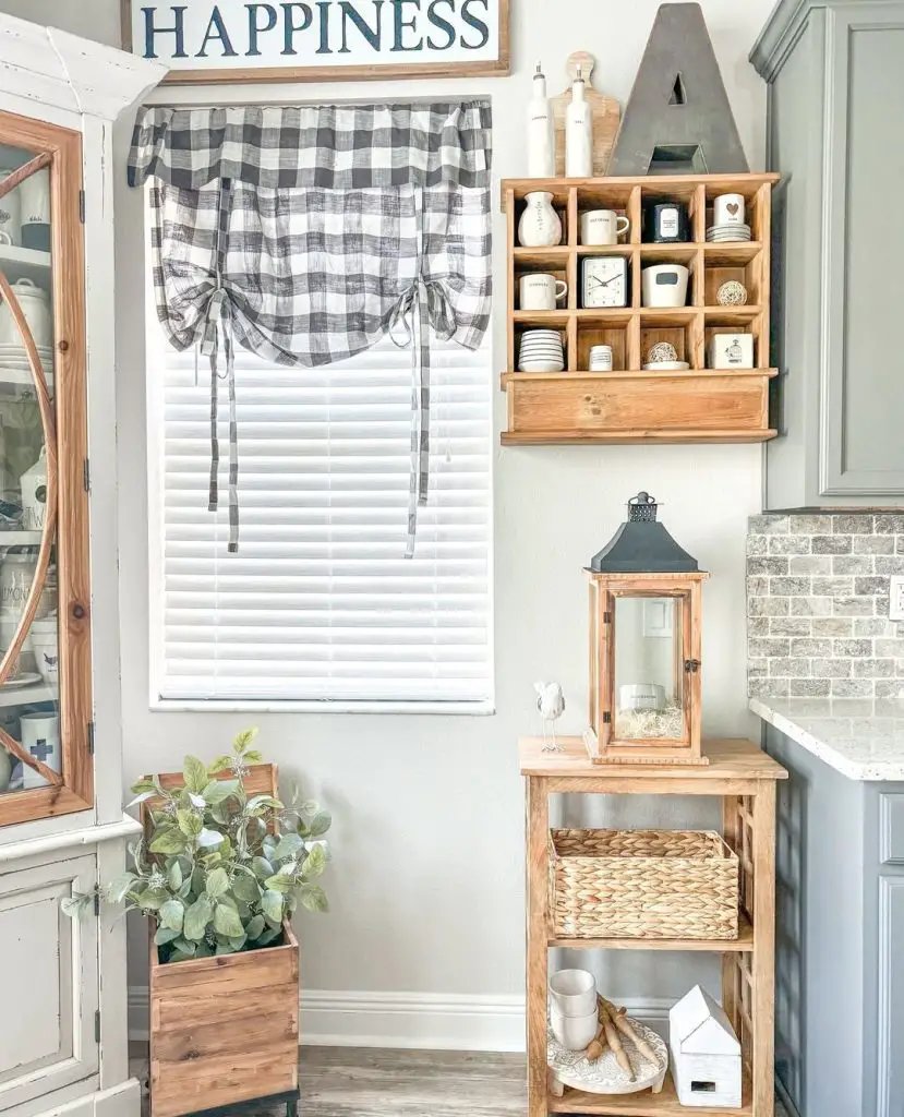Rustic Kitchen Nook