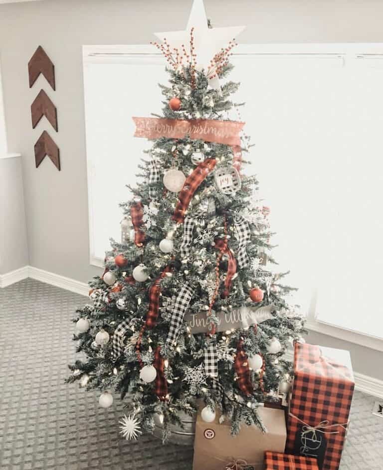 Silver Metal Tree Skirt