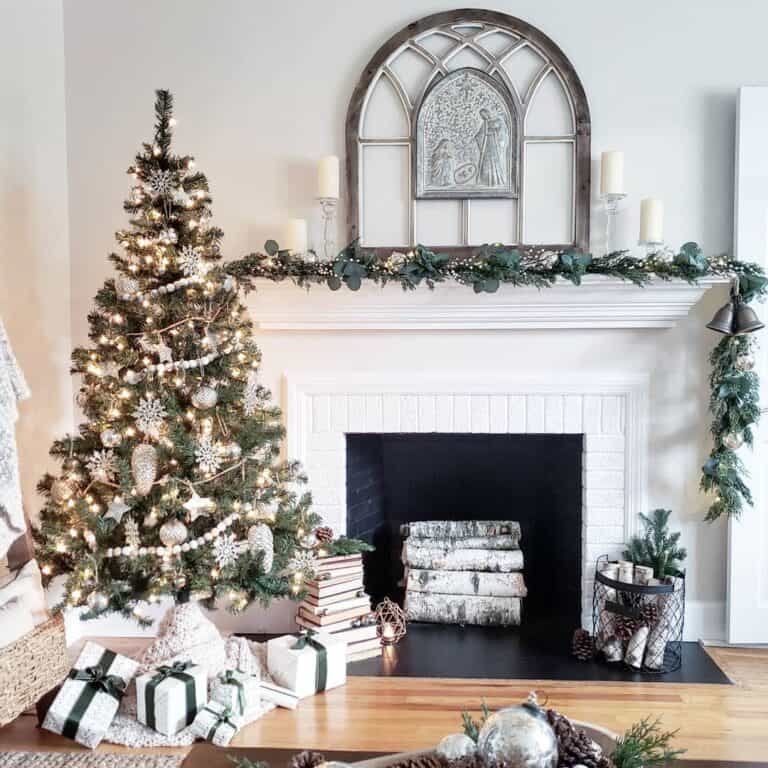 Silver Tree White Gifts