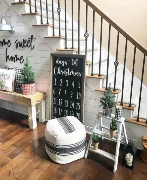 Small Ladder Displays