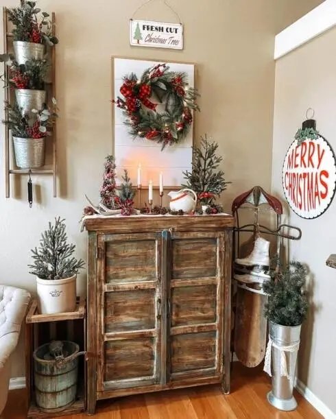 Small Wall Ladders