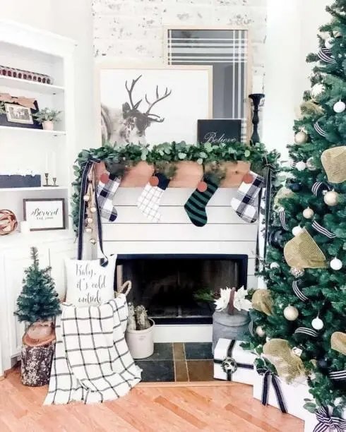 Striped Eucalyptus Garland