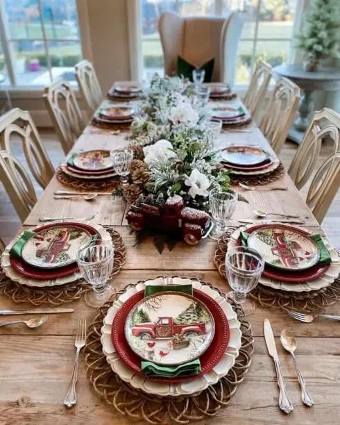 Vintage Farmhouse Tablescape