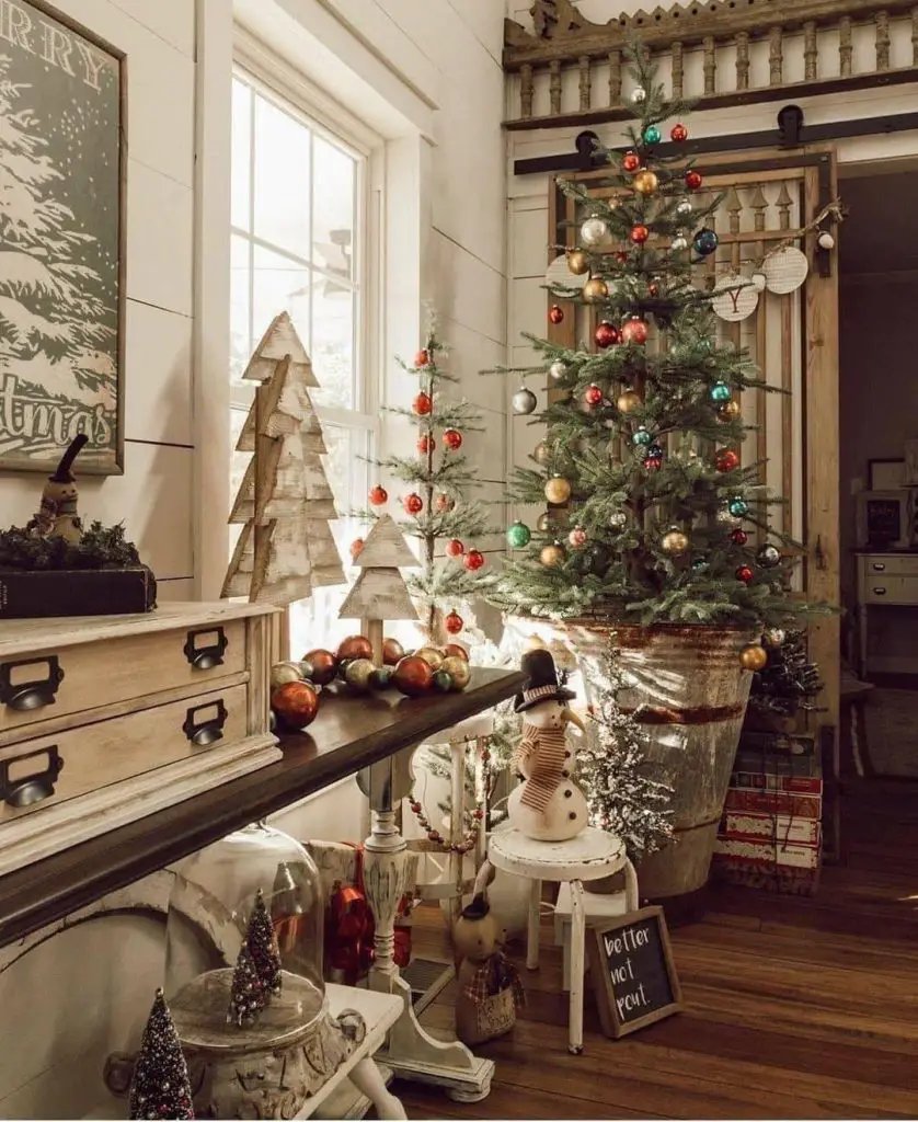 Vintage Kitchen Tree