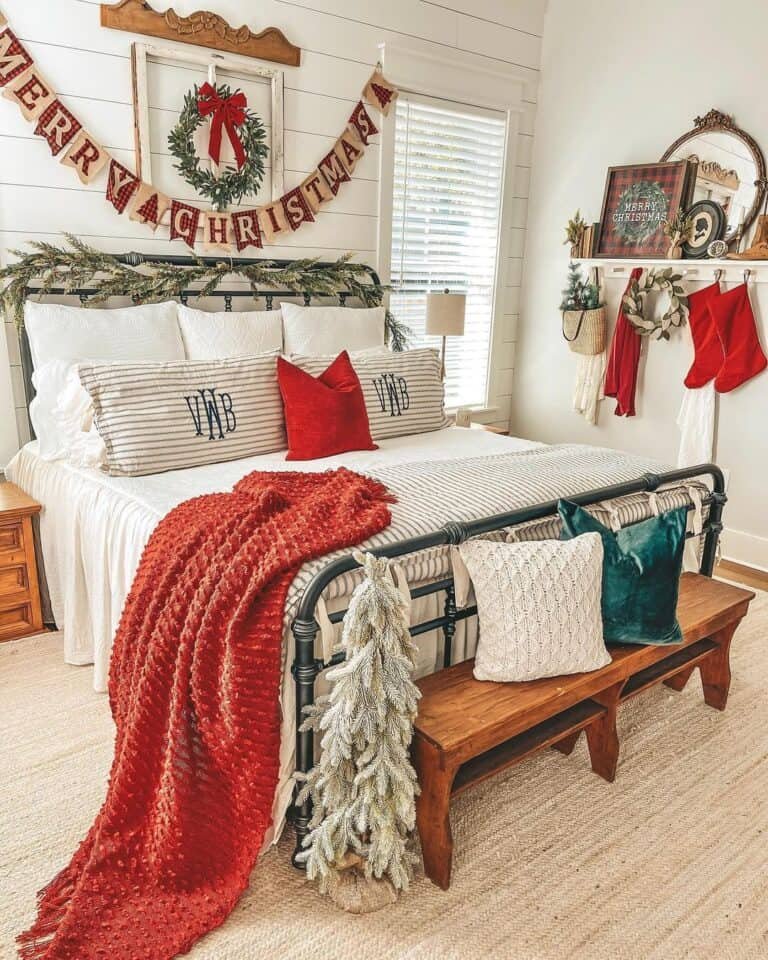 White Christmas Bedspread