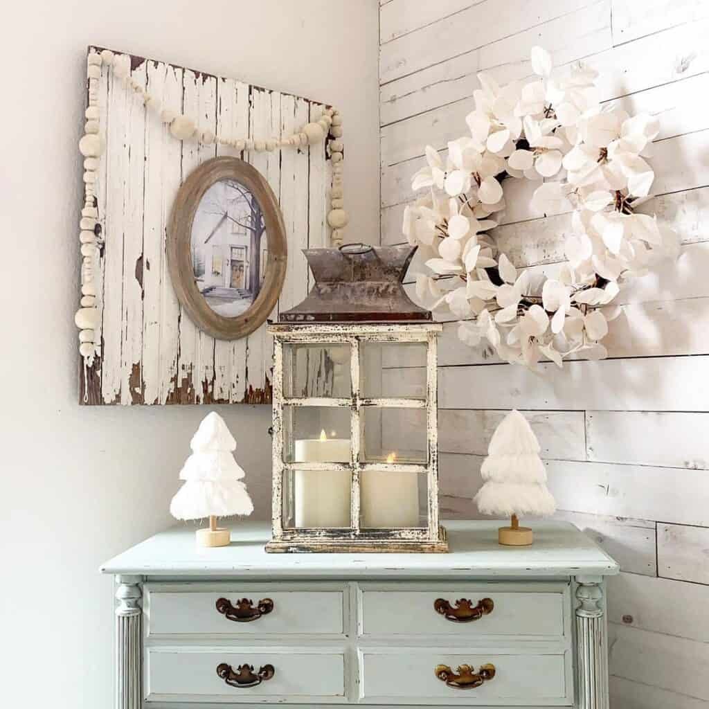 White Christmas Wreaths