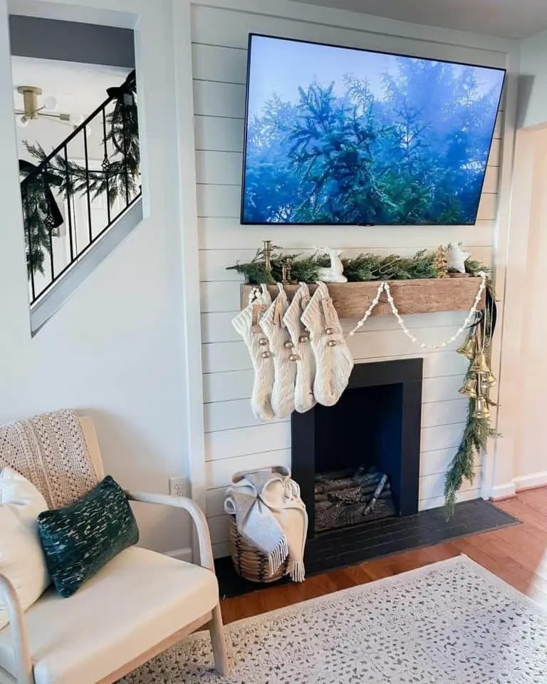 White Mantel Garland