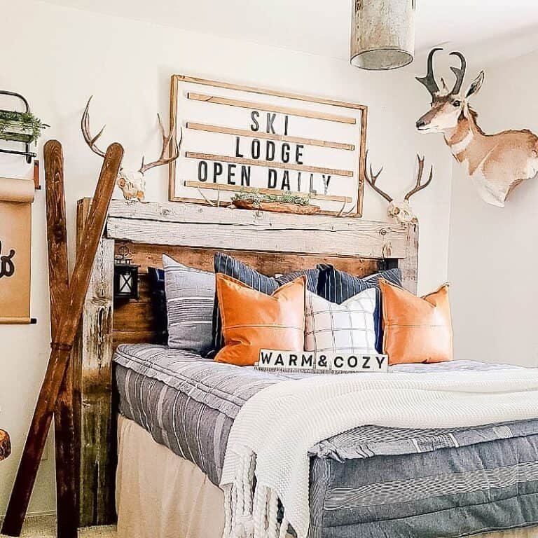 White Tassel Throw