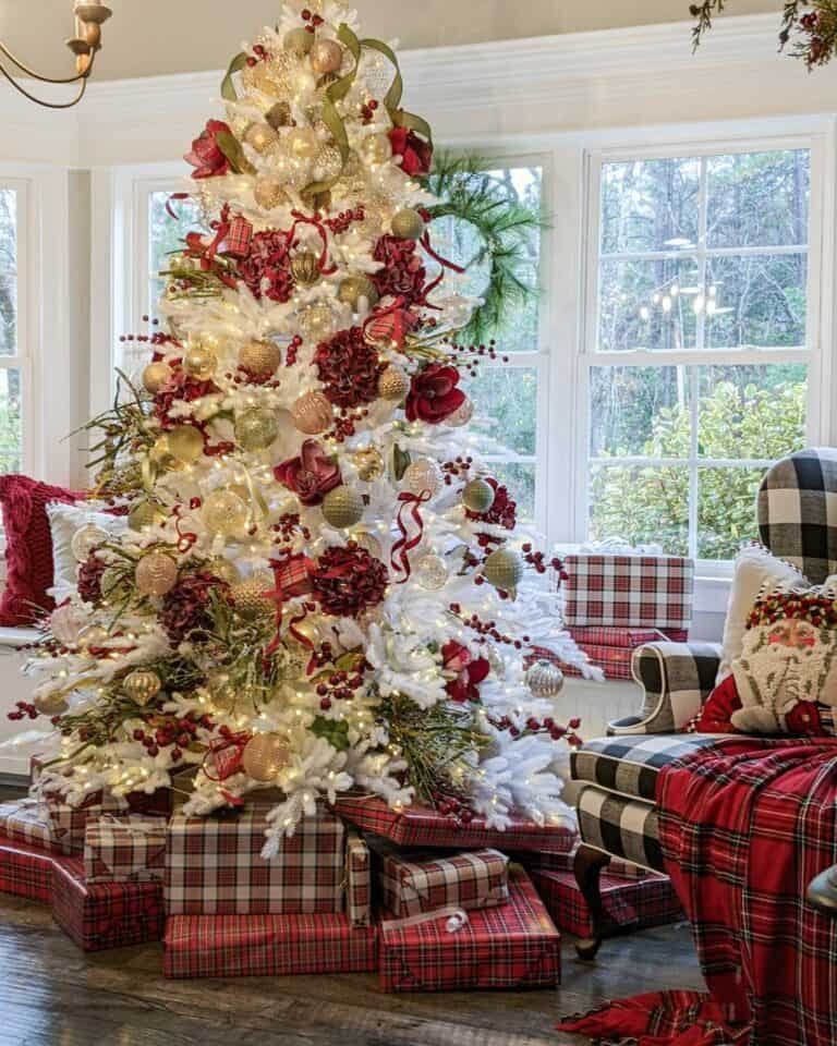 White Tree Plaid Decor