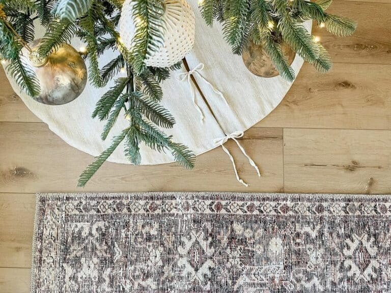 White Tree Skirts