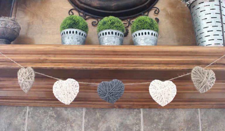 Neutral Heart Garland