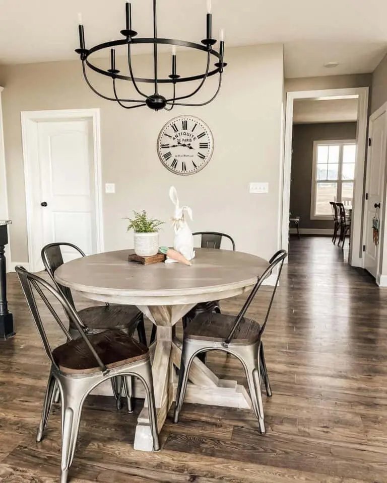 China Rabbit Centerpiece