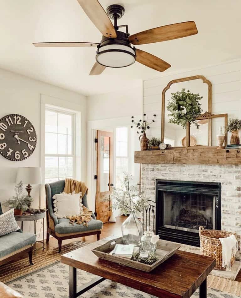 Green Farmhouse Accents