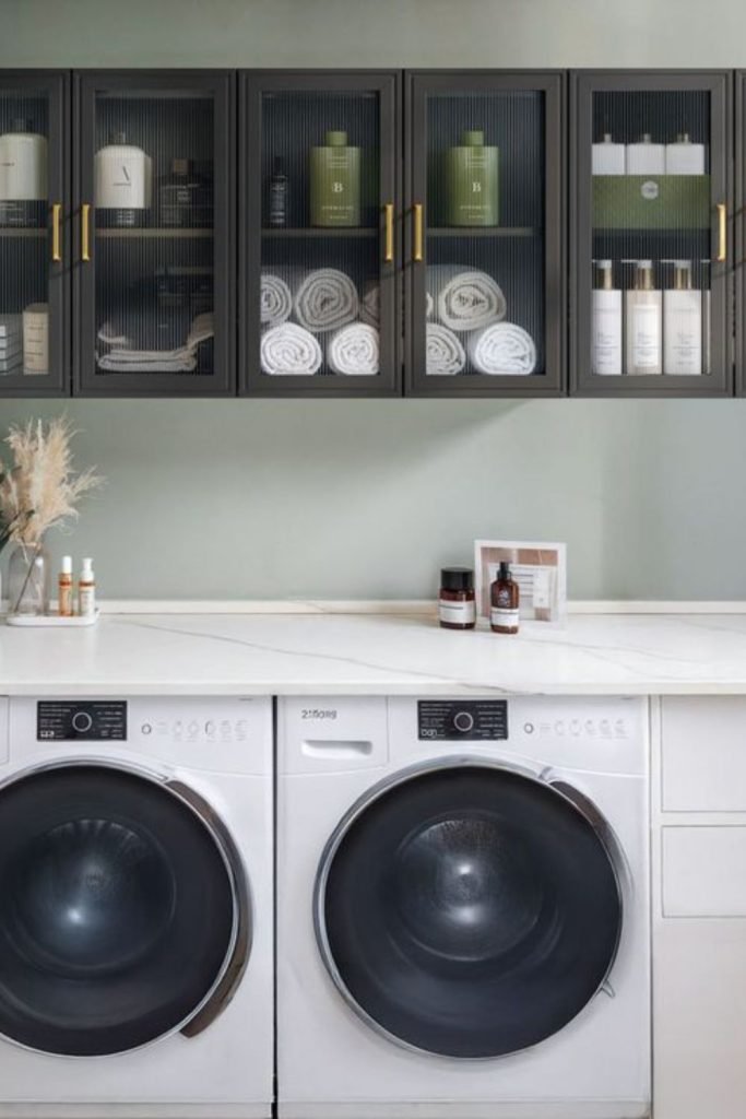 Mirrored Splashbacks